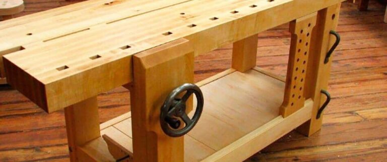 Workbenches in Carpentry: Choose the Best Surface for Your Projects
